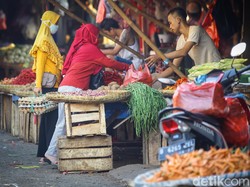 Kabar Baik! Pemerintah Mau Tebar Vaksin Corona ke Pedagang Pasar