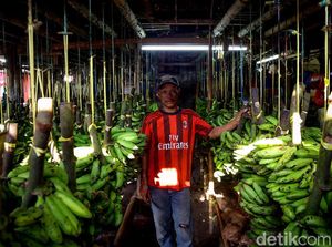 Omzet Pedagang Pasar Kemiri Muka Turun Drastis