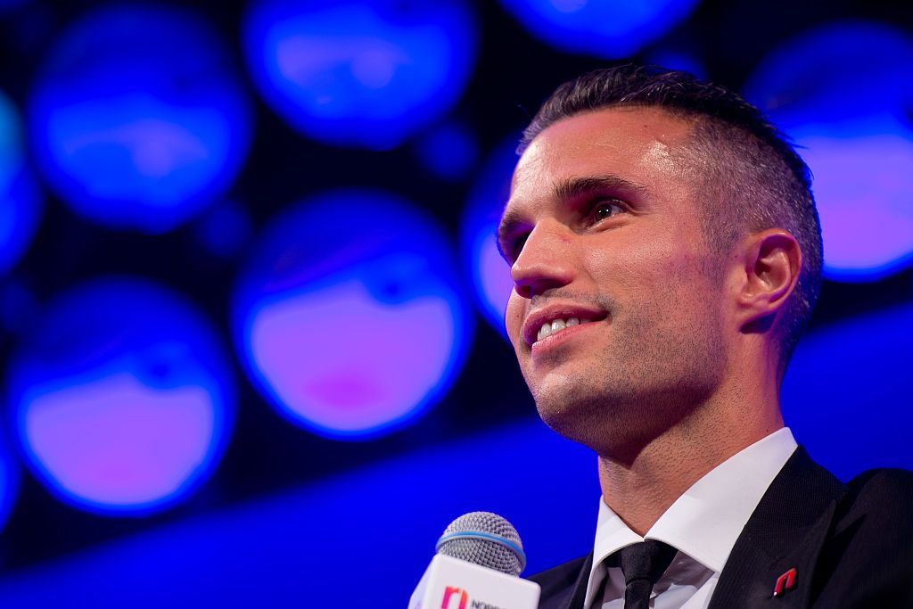 LONDON, ENGLAND - OCTOBER 05:  Robin van Persie speaks on stage during the 21st Legends of football event to celebrate 25 seasons of the Premier League and raise money for music therapy charity Nordoff Robbins at The Grosvenor House Hotel  (Photo by Ben A. Pruchnie/Getty Images for Premier League)