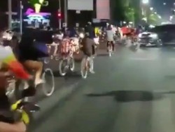 Viral Rombongan Pesepeda Terobos Lampu Merah: Gowes di Jalan Pakai Etika, Dong