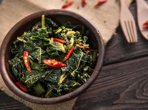 Resep Pembaca : Tumis Daun Pepaya Tanpa Pahit Resep Pembaca : Tumis Daun Pepaya Tanpa Pahit