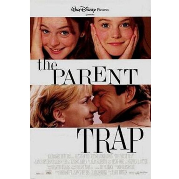 Film ini mengisahkan sepasang suami istri yang bercerai tak lama setelah kelahiran putri kembar mereka.