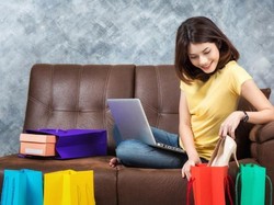 Dear Shopaholic, OneKlik Bisa Bantu Kamu Lebih Wise dalam Berbelanja