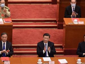 Inggris Tawarkan Kewarganegaraan ke Warga Hong Kong, China Ancam Membalas