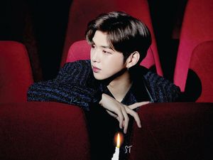 Rayakan Setahun Debut, Kang Daniel Gelar Fanmeeting Online