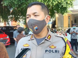 Pesta Kembang Api-Berkerumun di Kudus Saat Nataru Dilarang!