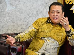 Ketua MPR Dorong Pedagang Pasar Tradisional Melek Teknologi