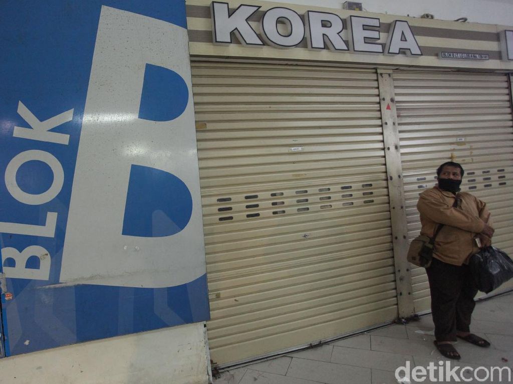 Ingat! Besok Pasar Tanah Abang Kembali Ditutup Ingat! Besok Pasar Tanah Abang Kembali Ditutup