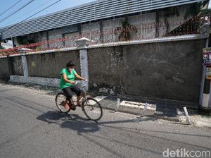 Makam Mbah Precet Belum Akan Direlokasi, FX Rudy Ungkap Alasannya Makam Mbah Precet Belum Akan Direlokasi, FX Rudy Ungkap Alasannya