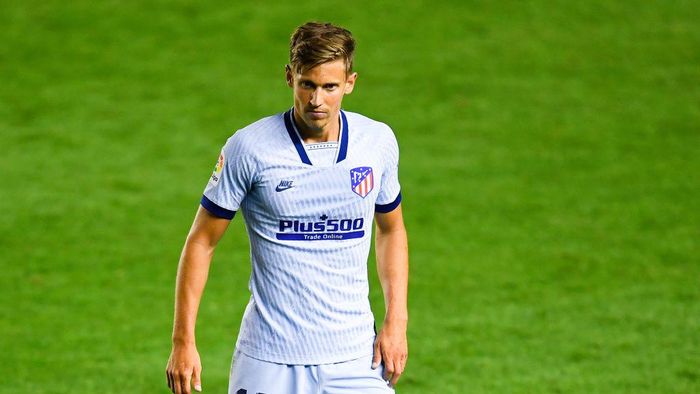 marcos llorente PAMPLONA, SPAIN - JUNE 17: during the Liga match between CA Osasuna and Club Atletico de Madrid at El Sadar on June 17, 2020 in Pamplona, Spain. (Photo by David Ramos/Getty Images)
