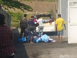 Polisi Temukan Jenglot di Tas Milik Pembakar Mobil Via Vallen