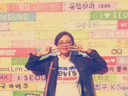 Grup K-Pop BTS Ubah Kehidupan Penulis Ruwi Meita