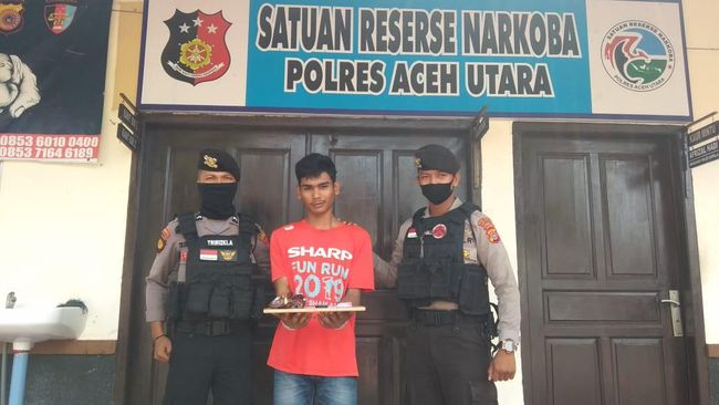 Kepergok Bawa Sabu untuk Tahanan Polres, Pria di Aceh Utara Ditangkap Kepergok Bawa Sabu untuk Tahanan Polres, Pria di Aceh Utara Ditangkap