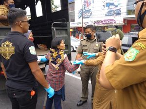 Satpol PP-Dinsos Medan Gelar Razia, Sejumlah Gepeng Diangkut ke Rumah Singgah