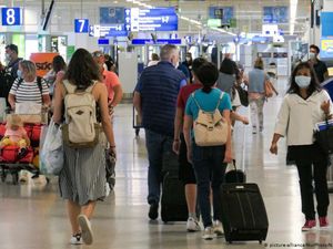 Uni Eropa Rilis Daftar 14 Negara yang Boleh Masuk Eropa