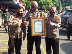 Polisi Magelang Pengadopsi Bocah Al Rayyan Diganjar Pin Emas Kapolri