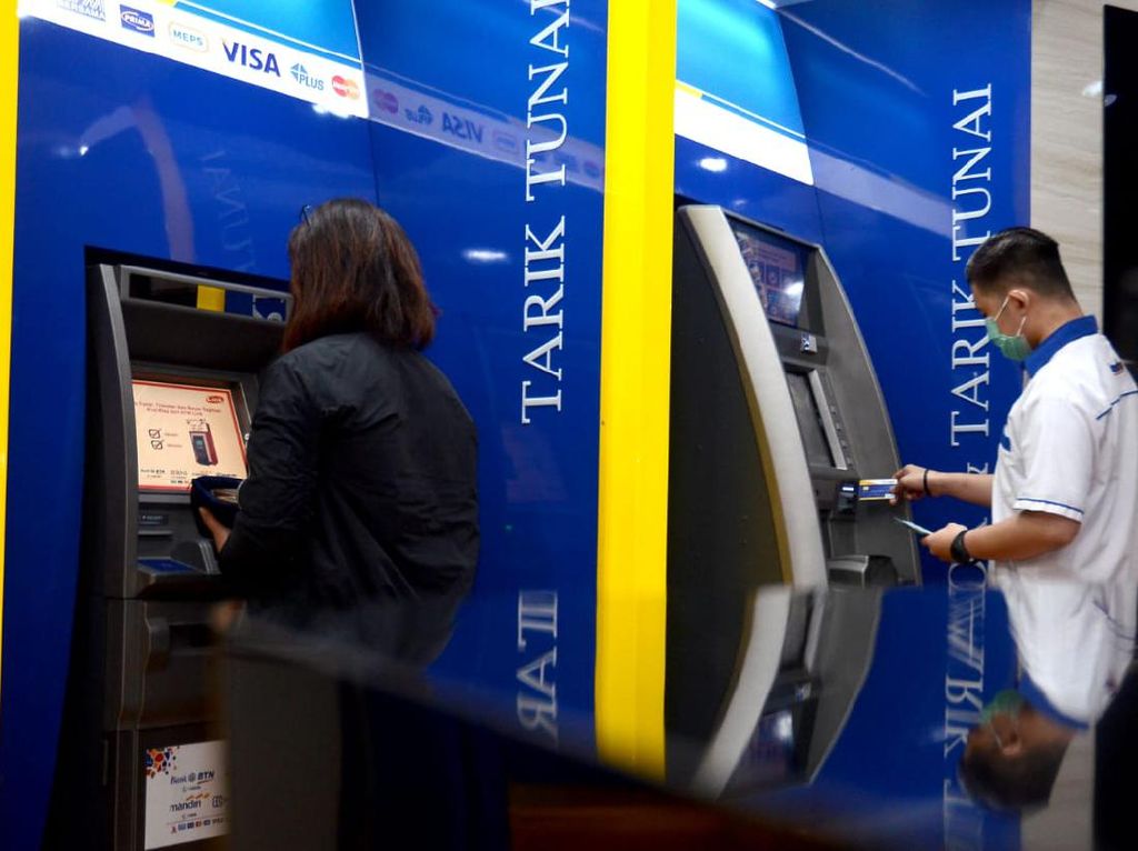 ATM dengan Layanan Terbaik ATM dengan Layanan Terbaik