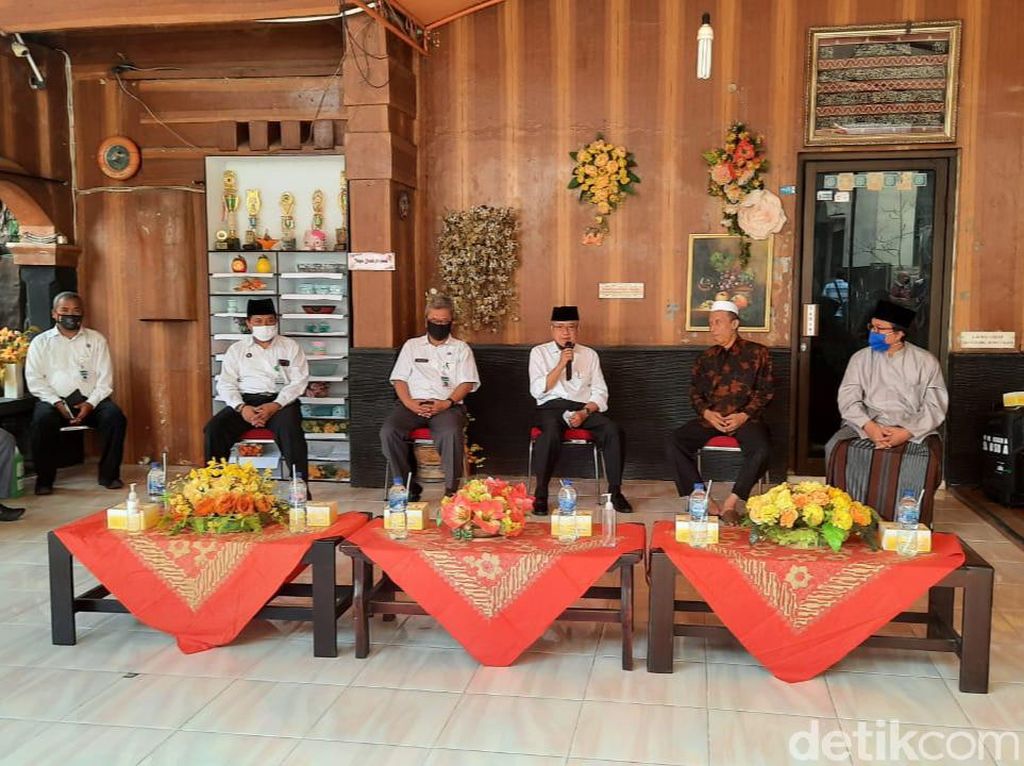 Ponpes Ali Maksum Bantul Siapkan Karantina-Pembelajaran Online Santri Ponpes Ali Maksum Bantul Siapkan Karantina-Pembelajaran Online Santri