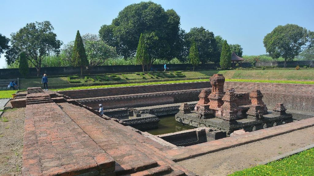 Setelah 35 Tahun, Candi Tikus Kembali di Restorasi Setelah 35 Tahun, Candi Tikus Kembali di Restorasi