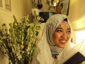 Ijab Kabul yang Menegangkan, Pasangan Indonesia-Australia Nikah Lewat Zoom Ijab Kabul yang Menegangkan, Pasangan Indonesia-Australia Nikah Lewat Zoom