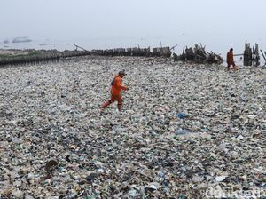 Dilema Kantong Plastik, Dibutuhkan Tapi Bikin Nyampah