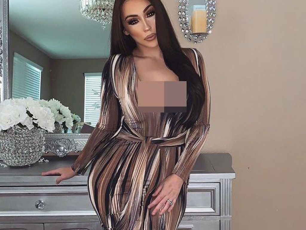 Gara-gara Suka Dandan Mirip Kim Kardashian, Wanita Ini Jadi Selebgram Gara-gara Suka Dandan Mirip Kim Kardashian, Wanita Ini Jadi Selebgram