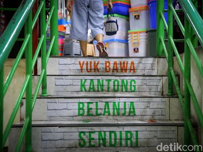 Kantong Ramah Lingkungan Jadi Pilihan Warga Saat Berbelanja