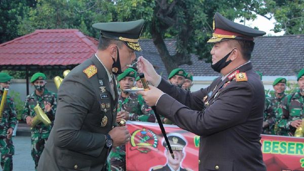 Kejutan Danrem-Danlanal ke Kapolda NTB di Hari Bhayangkara