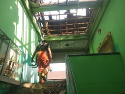 Kebakaran di SMAN 100 Jakarta, Kepsek: 7 Ruangan Terbakar