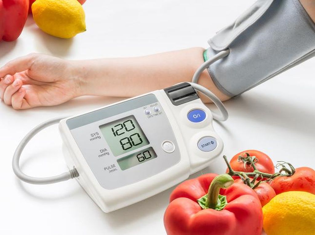 7 Cara Alami Menurunkan Tekanan Darah Tinggi, Coba Pola Makan Ini