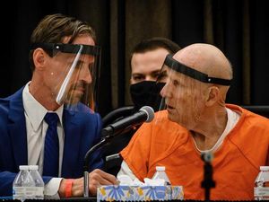 Pembunuh dan Pemerkosa Sadis Golden State Killer Dibui Seumur Hidup Pembunuh dan Pemerkosa Sadis Golden State Killer Dibui Seumur Hidup