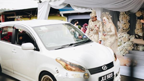 Nyata Terjadi, 10 Foto Pernikahan Drive Thru di Era New Normal