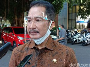 Bungkusan Kain Kafan Berisi Mantra di Makam Kudus, Plt Bupati: Itu Main-main Bungkusan Kain Kafan Berisi Mantra di Makam Kudus, Plt Bupati: Itu Main-main