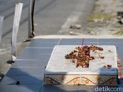 Percaya Nggak Percaya, Ini Cerita Mistis Seputar Makam Mbah Precet
