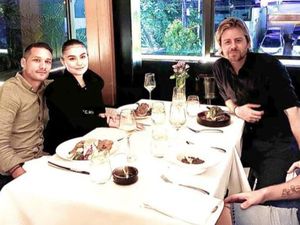 Ini Momen Manis Saat Agnez Mo dan Raphael Maitimo Makan Bareng Ini Momen Manis Saat Agnez Mo dan Raphael Maitimo Makan Bareng