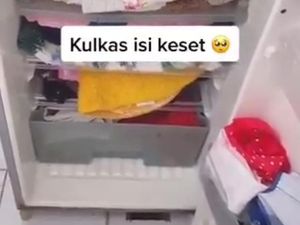 Rumah Aneh, Ada Bakul Nasi Jadi Pot Bunga hingga Kulkas Isi Keset Rumah Aneh, Ada Bakul Nasi Jadi Pot Bunga hingga Kulkas Isi Keset