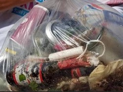 Pembalut sampai Kotoran Manusia Berserakan di Pantai Ini