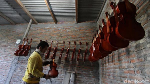 Tahu Enggak, Pesanan Biola Meningkat Lho di Masa New Normal
