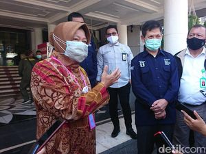 Risma Tunjuk 5 Rumah Sakit Obgyn untuk Tangani Ibu Hamil Kena COVID-19