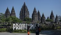 Kembali Dibuka, Begini Suasana Candi Prambanan