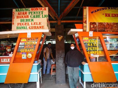 Yuuk! Makan Siang di Warung Tenda BNI