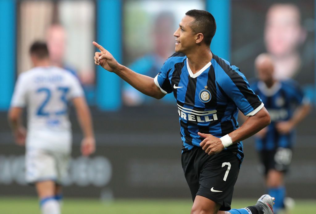MILAN, ITALY - JULY 01:  Alexis Sanchez of FC Internazionale celebrates after scoring the second goal of his team via penalty during the Serie A match between FC Internazionale and Brescia Calcio at Stadio Giuseppe Meazza on July 1, 2020 in Milan, Italy.  (Photo by Emilio Andreoli/Getty Images)