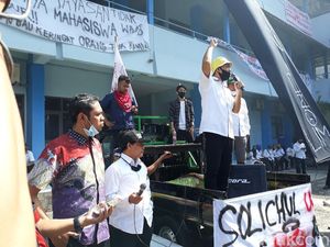 Setelah Rektor Lepas Seragam, Ketua Yayasan Uniba Solo Siap Mundur Setelah Rektor Lepas Seragam, Ketua Yayasan Uniba Solo Siap Mundur