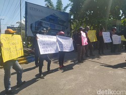 Bea Cukai Kanwil Jatim I Didemo Soal Importir Fiktif