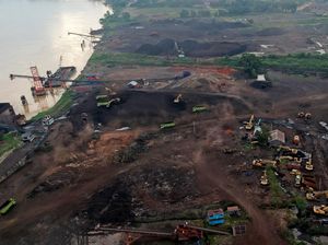 KLHK Jelaskan PP 22/2021, Tegaskan Masih Ada Abu Batu Bara yang Termasuk B3 KLHK Jelaskan PP 22/2021, Tegaskan Masih Ada Abu Batu Bara yang Termasuk B3