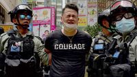 Polisi Hong Kong Tangkap 180 Orang