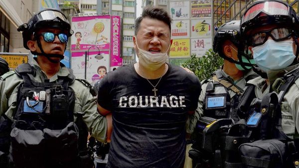 Polisi Hong Kong Tangkap 180 Orang