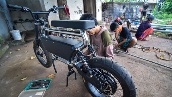 Keren! Sepeda Listrik asal NTB Ini Mendunia