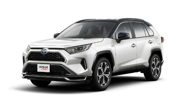 Toyota RAV4 Prime PHEV yang dijual di Jepang.