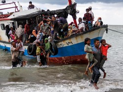 297 Imigran Rohingya Terdampar di Lhokseumawe Dipindahkan ke Penampungan